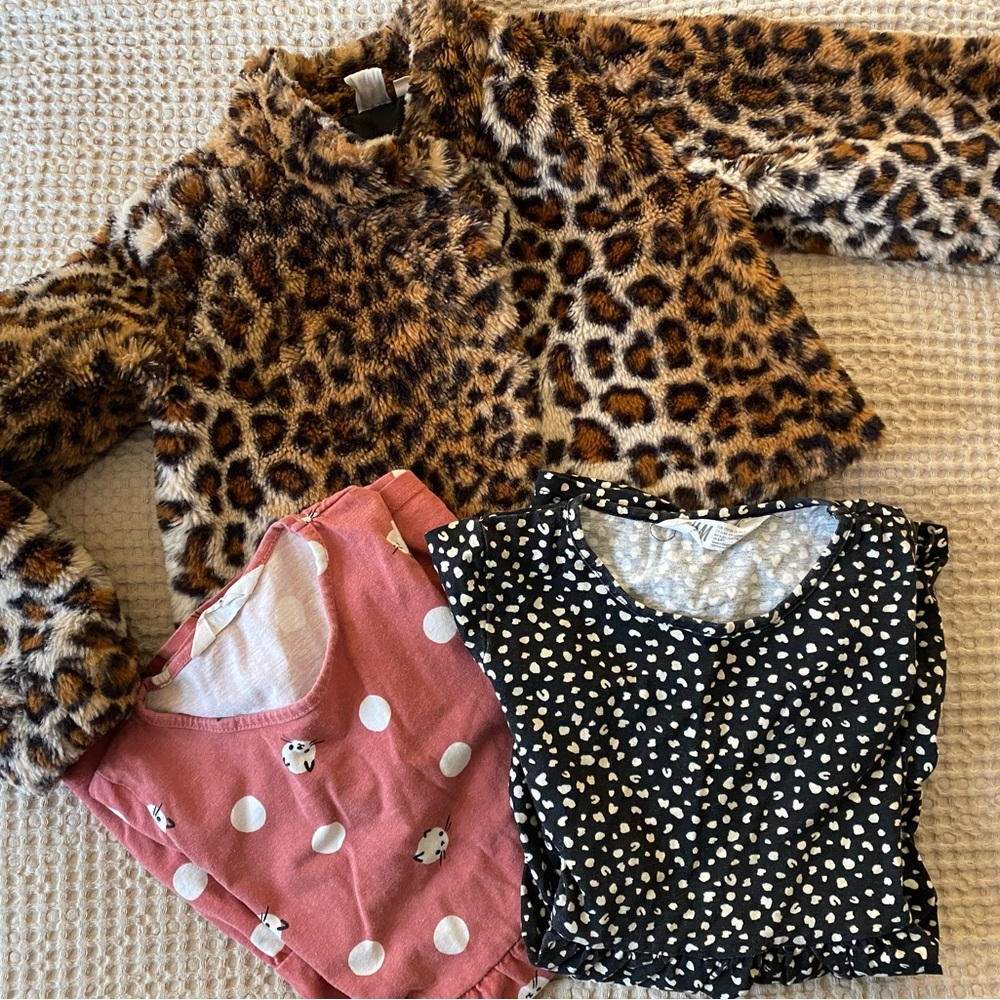 Girls 6-7 bundle fur jacket and dresses